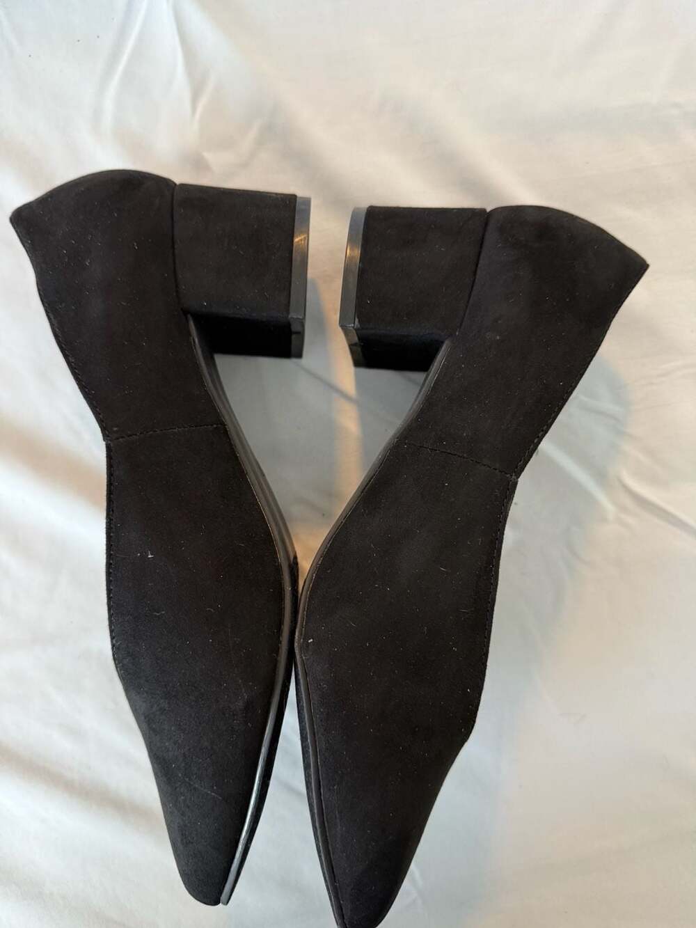 Torrid Black Suede Pointed Toe Block Heel Pump WW 8.5 - Picture 2 of 8